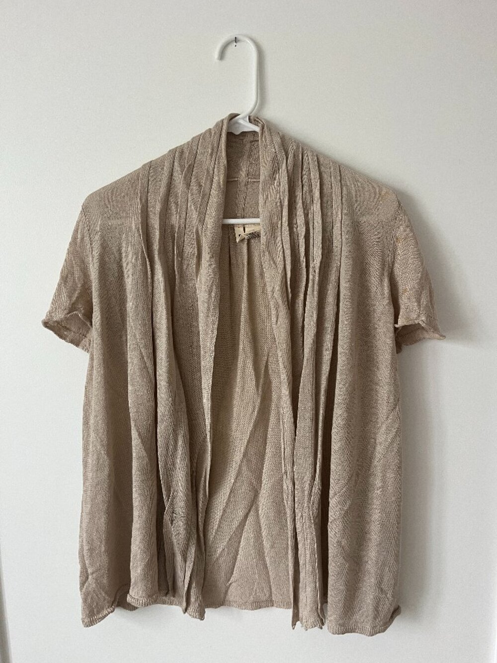 Moth Short Sleeve Sweater Size Medium